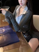 8/25 20:00 Evening Breeze High Intelligence Fake Two-Piece Slim Fit Patchwork Striped Knit Top